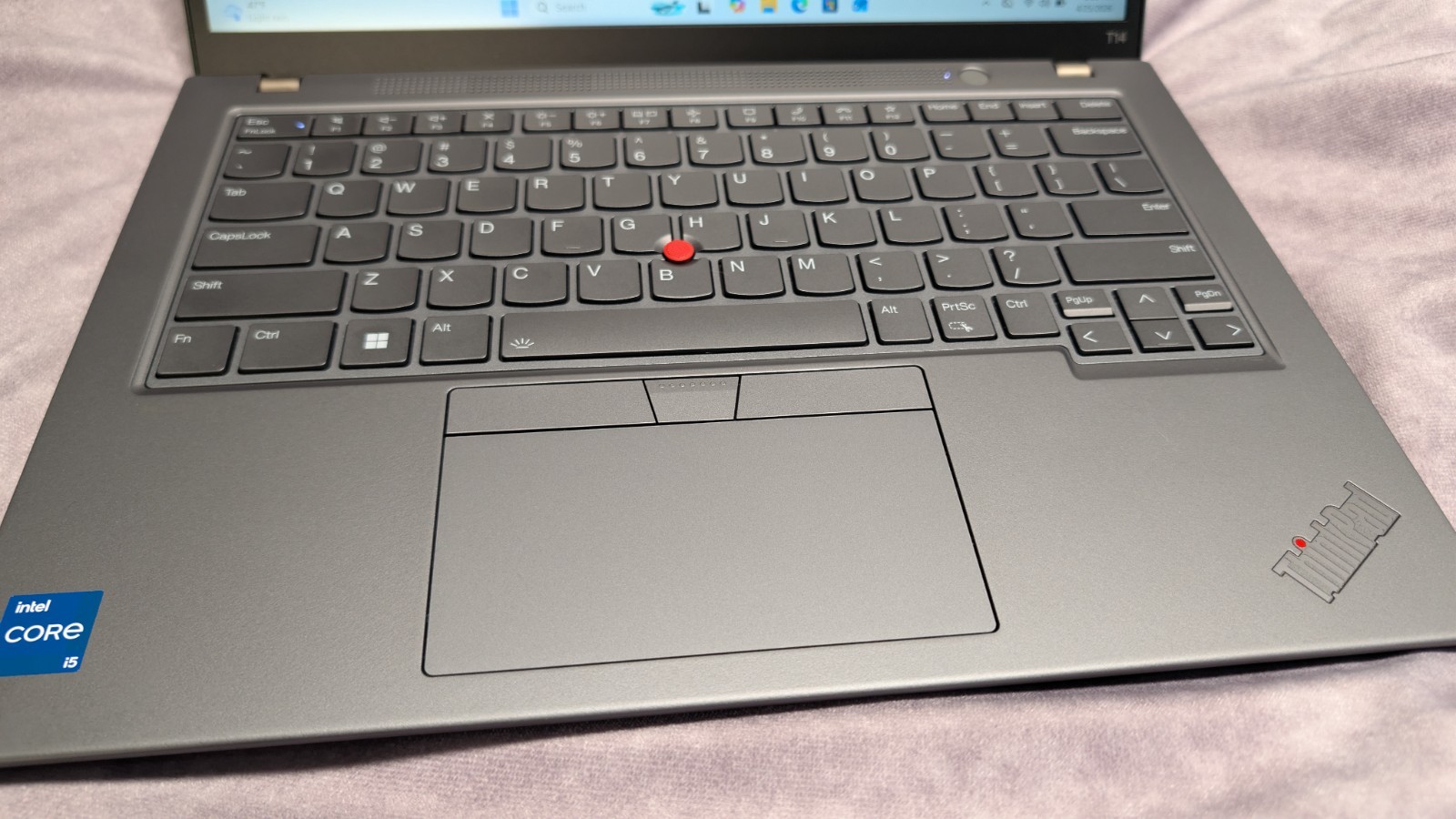 Lenovo ThinkPad T14, 14-Inch Laptop, with Intel Core i5 13th Gen., 512 GB SSD (Solid State Drive), Windows 11 Pro