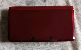 Nintendo 3DS Red w/ Charging Cord & Stylus Good Condition Read Description