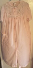 Vintage Barbizon Peignoir Set Size Medium Pink Nightgown  Robe Cotton Blend