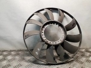 VW PASSAT Variant B5 3B6 Lüfterflügel 058121301B 1.90 Diesel 74kw 1998 25153334