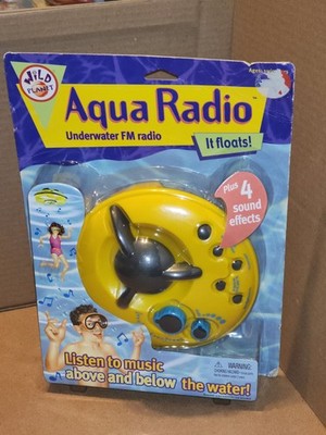 Vtg Wild Planet Aqua FM Radio Underwater Pool Above & Below Water Music + Sounds