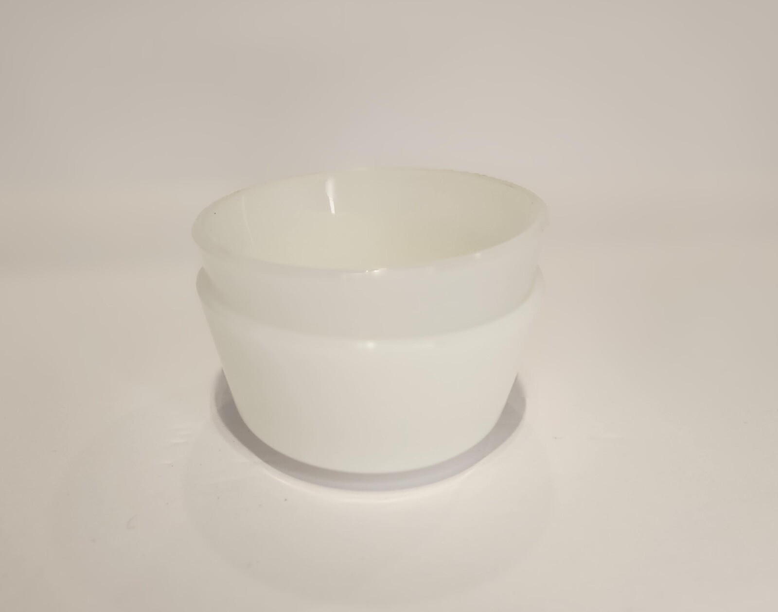 Anchor Hocking Fire King White Milk Glass Prep Bowl Ramekins Custard Cup Set of 4