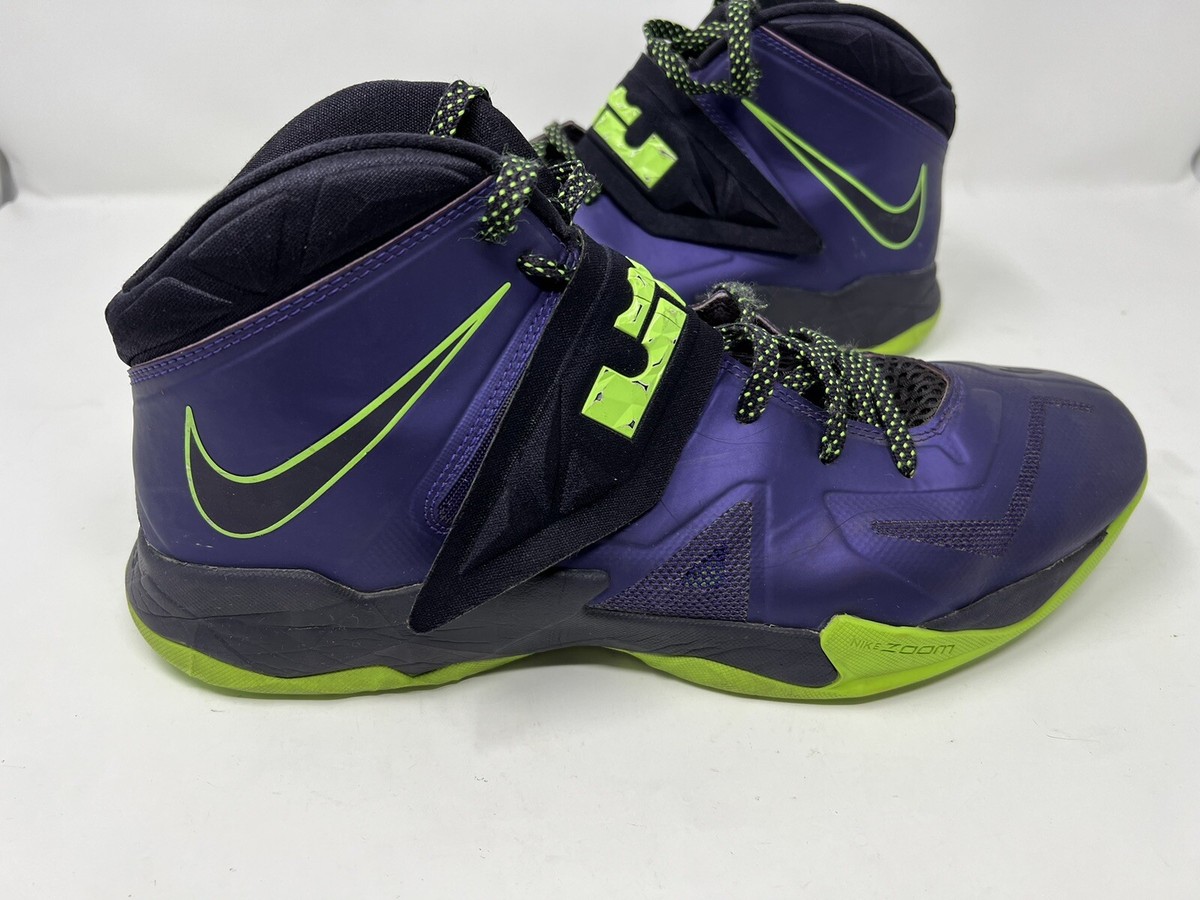 Lebron Soldier XIV. Never worn , brand new in box. Mens 7 Nike Men main image 2