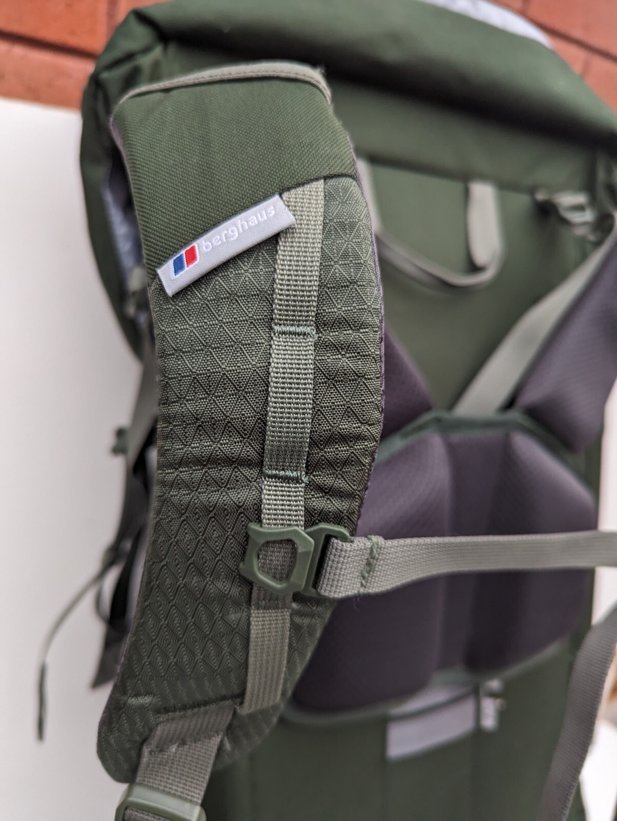 Berghaus Trailhead 65 Litre Unisex Backpack Rucksack Hiking Bag Green Good Con eBay