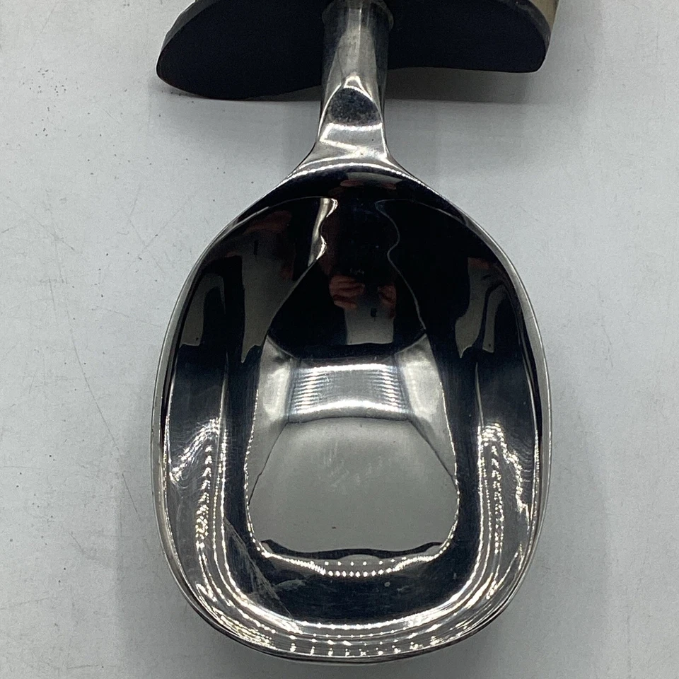 Godinger Silver Co. 5”x5” Curved Animal Horn Handled Large Serving Spoon - Image 3 of 4