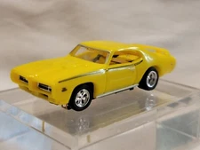 69 GTO Judge Yellow  MoDEL MoToRING HO slot car Yellow Dash Chassis Cool Wheels