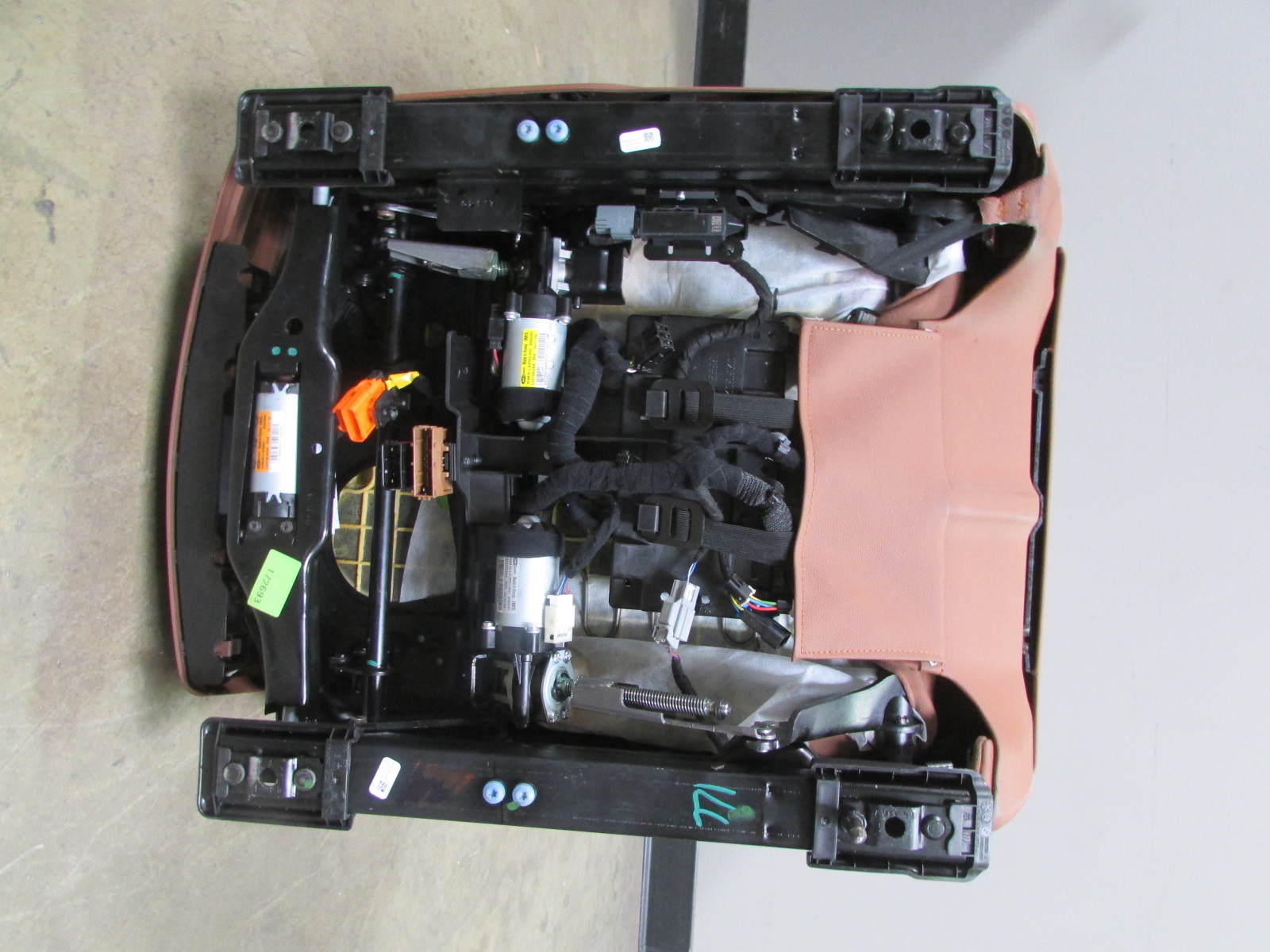 Maserati Ghibli, LH, Left Side Front Seat, Brw, Used, P/N 670020491 