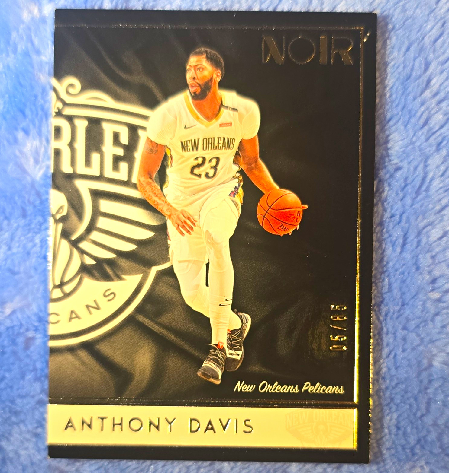 Panini 2018-19 Noir Association Edition Anthony Davis Pelicans #70 /99