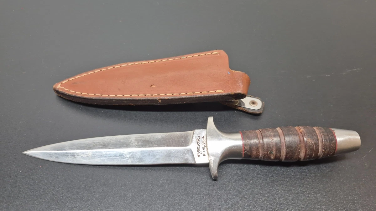 Valor Collectible Vintage Factory Manufactured Fixed Blade Knives