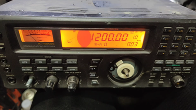 受信機 ICOM Model:IC-R8500 1pcs ICOM IC-R8500 broadband, capacitor is broken | eBay