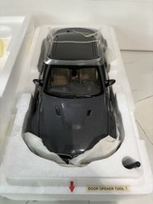 Kyosho BMW M3 Convertible (E93) – Gray – 1:18 Scale – Model 08738GR. #71