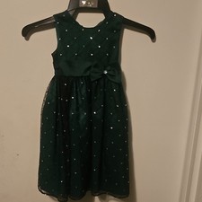 Little girls green dress only one once in Excellent condition