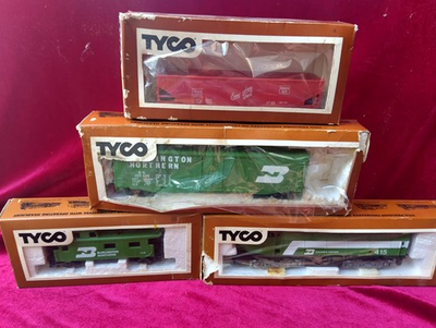 #ad #ad Vintage Tyco Burlington Northern Engine amp; Train Car Set HO Scale $109.00