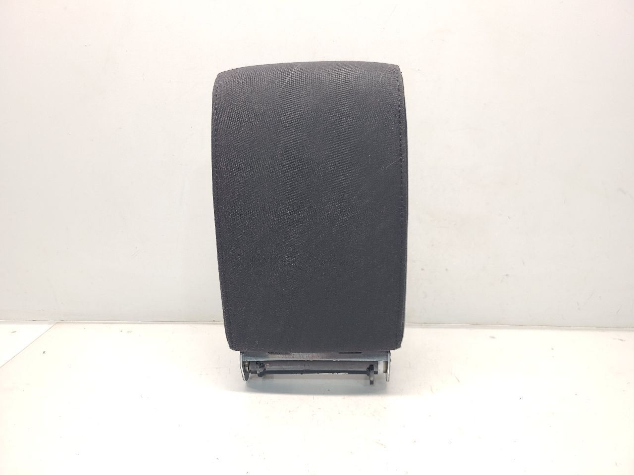 2009-18 Volkswagen Tiguan (VIN W - 1st Digit) Front Floor Console LID ONLY