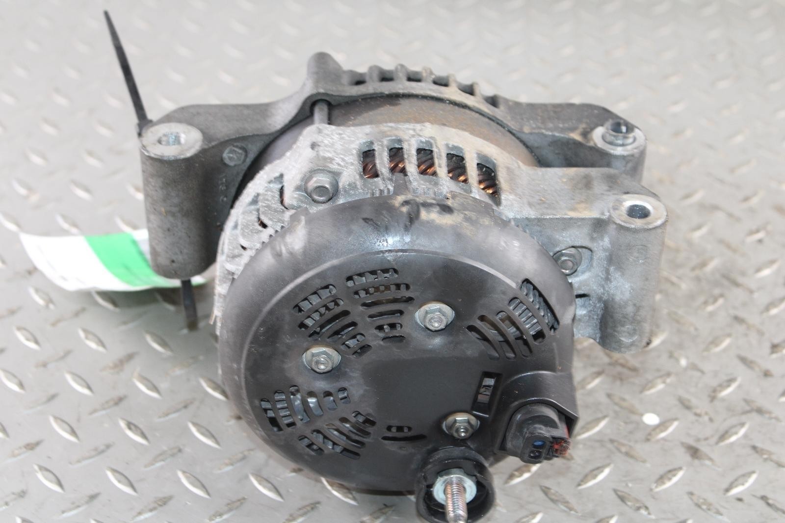 Maserati Ghibli 2014-2017 Alternator pulley