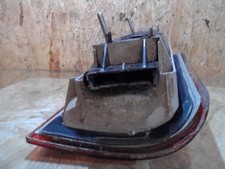 Feu arrière Ford COURRIER