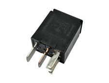 GU5T-14B192-HA 4RD933713-07 12VDC 20A 5-Pin Plug-in Automotive Power Relay -