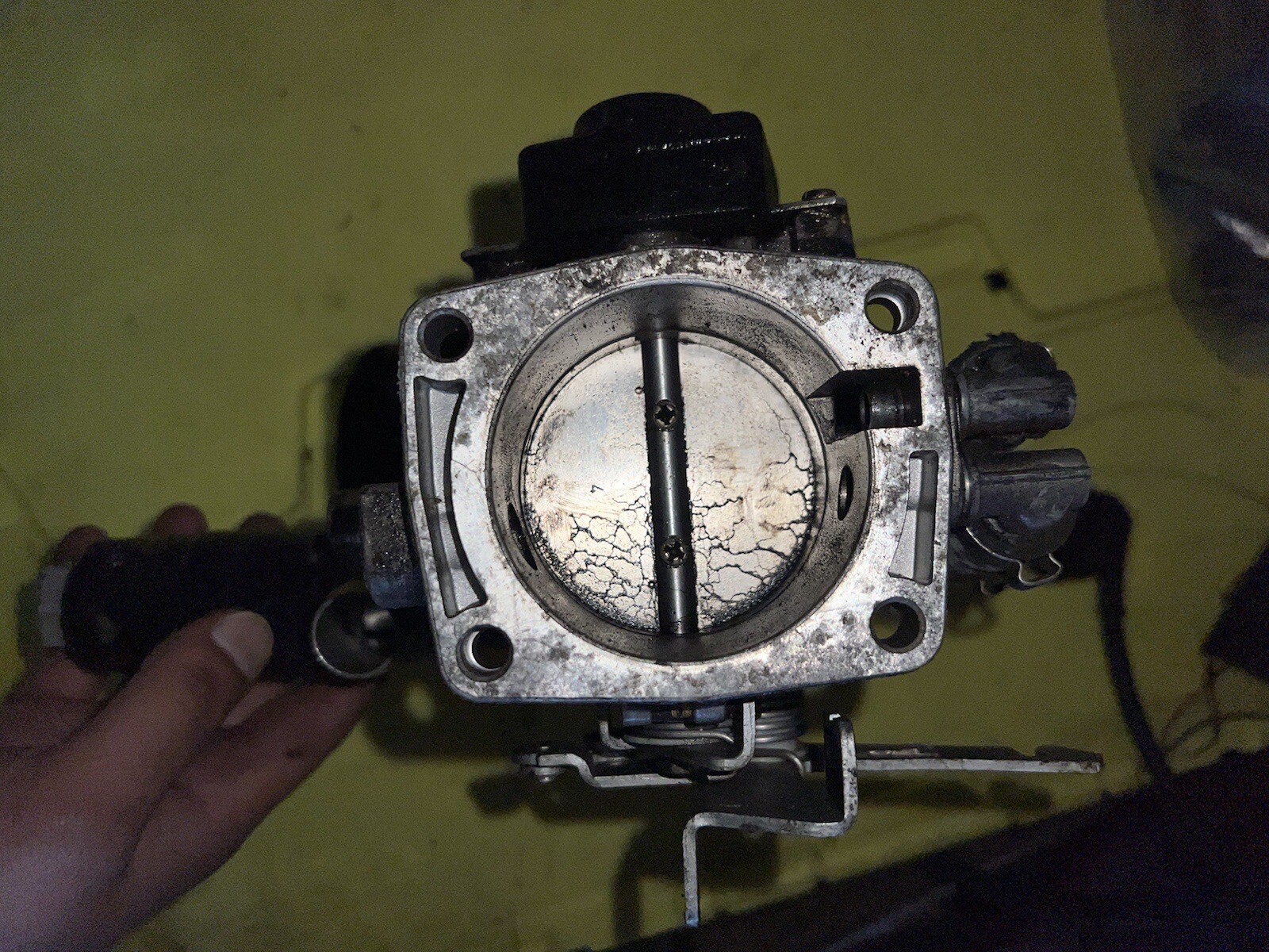 bmw e30 throttle body with hose and regulator eBay