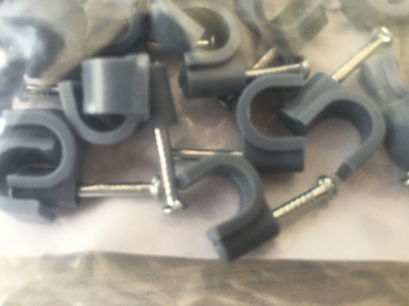 Cable Clips,Wall Clips Wall Tacks Black n SHAPE 4mm Small 100 PACK eBay