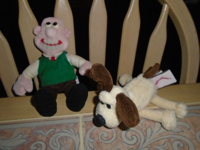 wallace and gromit stuffed animals