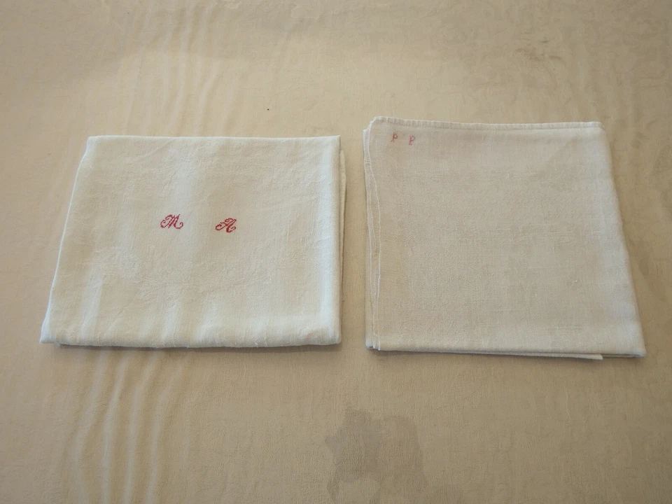 Lot de 2 belles et grandes Serviettes de Table en Métis ? Damassé. MA ET PP - Photo 2/4
