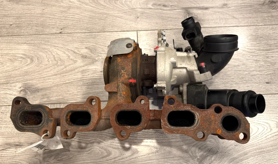 Volkswagen Passat 2015 2016 2017 turbocompresor 1,8 L 04L253019P, original OEM Foto 2 de 4