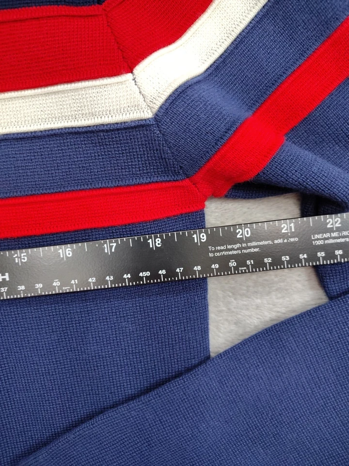 Suéter Obermeyer Para Hombres Talla M Azul Marino Mezcla de Lana a Rayas Cuello Redondo Tejido Gofre Esquí Foto 3 de 4