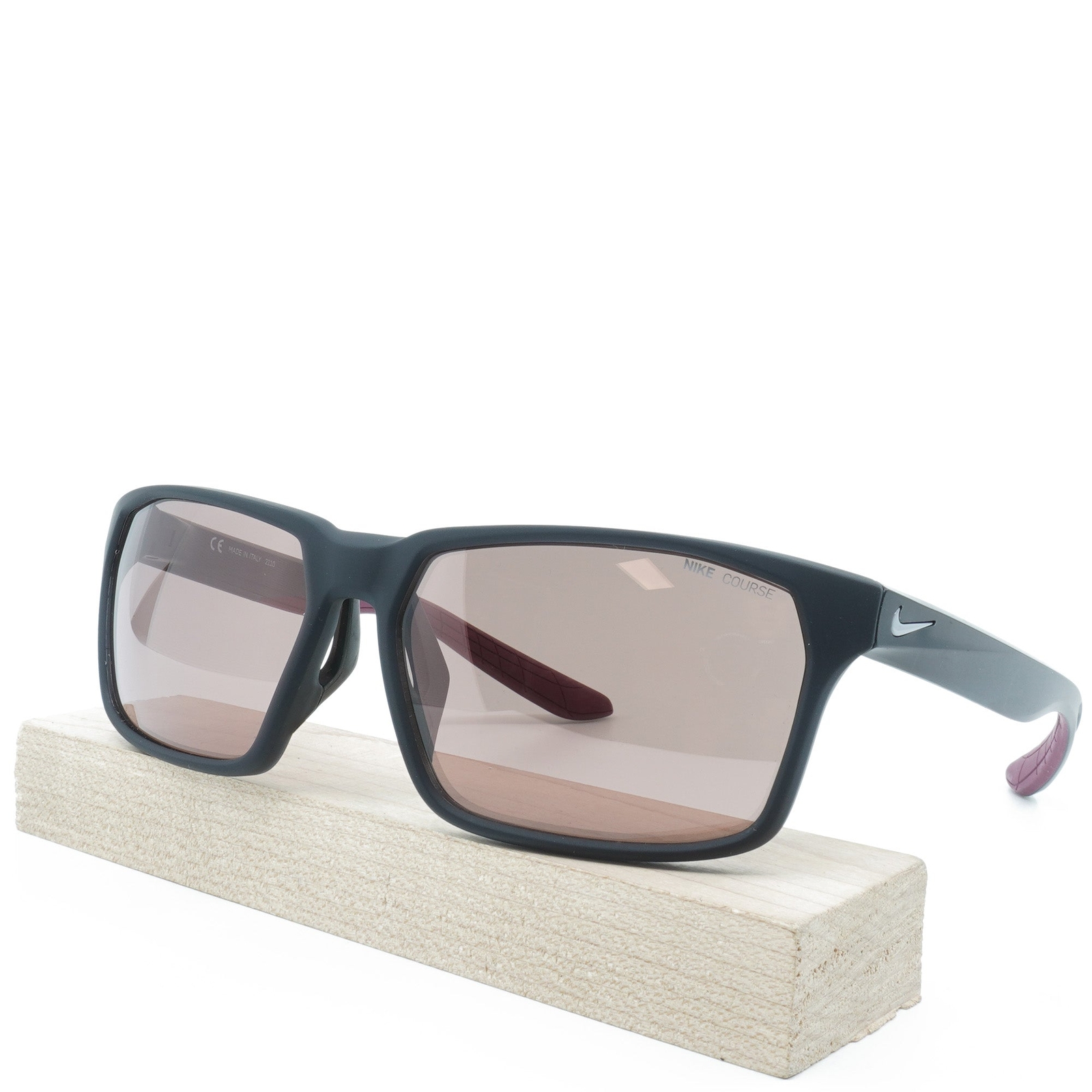 [DC3296-011] Мужские солнцезащитные очки Nike MAVERICK RGE