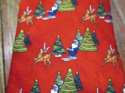 100% Silk CHRISTMAS TIE / Cape Cod Neckwear Santa Skiing & Rudolph Reindeer