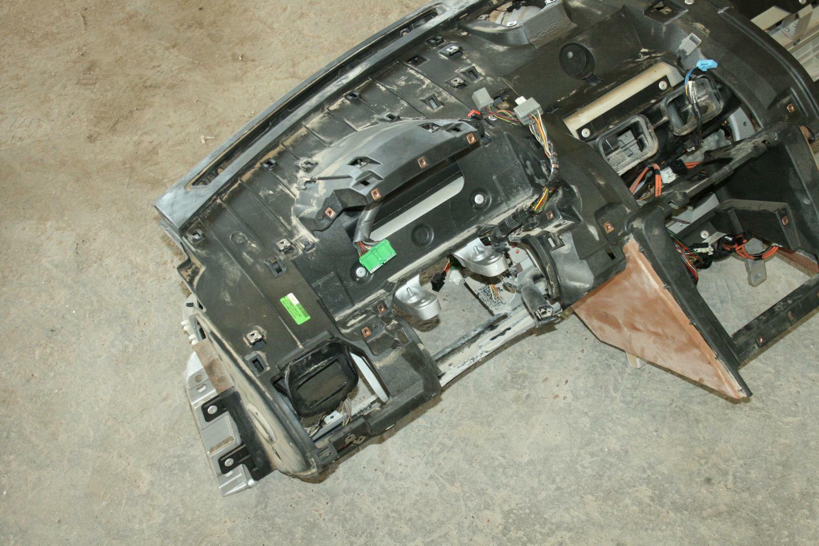 09 Aston Martin Vantage V8 Bare Dash Panel 279865-V8-41-42