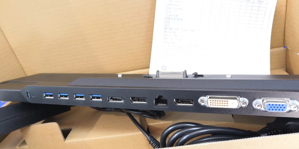 Fujitsu Docking Station Port Replicator Lifebook E  T  U Serie S26391-F1317-L119 - Bild 4 von 4