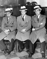 Foto de Gángsters Salvatore Ingrassia, James Jacdson, James One Arm DeLucca 1931