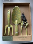 Smith & Hawken 3 Piece Garden Tool Set. Includes Fork, Trowel, and Snipper. 