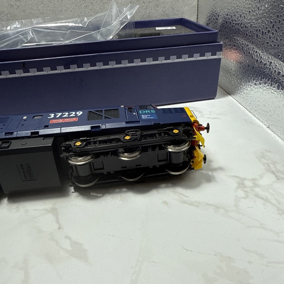 ViTrains V2028 Class 37 37229 in DRS Blue Livery, Excellent Boxed | eBay UK