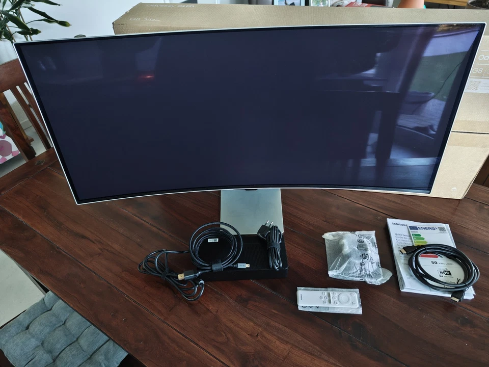 34" Samsung Odyssey OLED G8 (G85SD) WQHD 175Hz Gaming Monitor 0,03ms - Bild 4 von 4