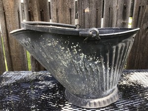 COAL HOD / ASH BUCKET Vintage Metal Distressed Rustic Fire Place Decor / Planter