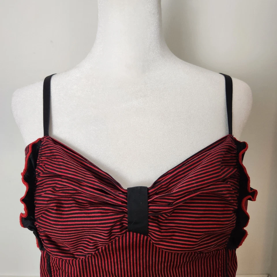 Camiseta sin mangas Y2K Threads de colección talla grande para jóvenes roja negra gótica grunge lazo punk emo Foto 2 de 4