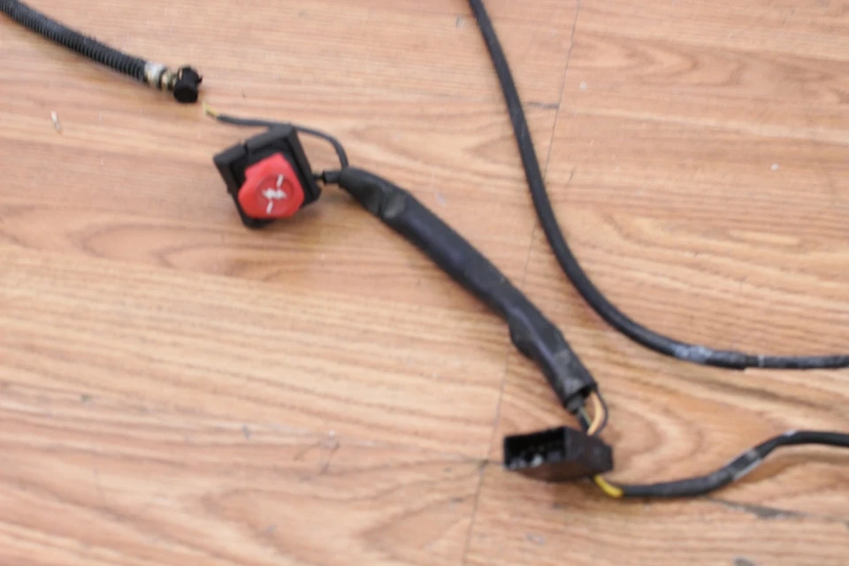 2008 SKI-DOO SUMMIT 800 X 800R Throttle Assembly Kill Switch Cable - Image 2 of 4