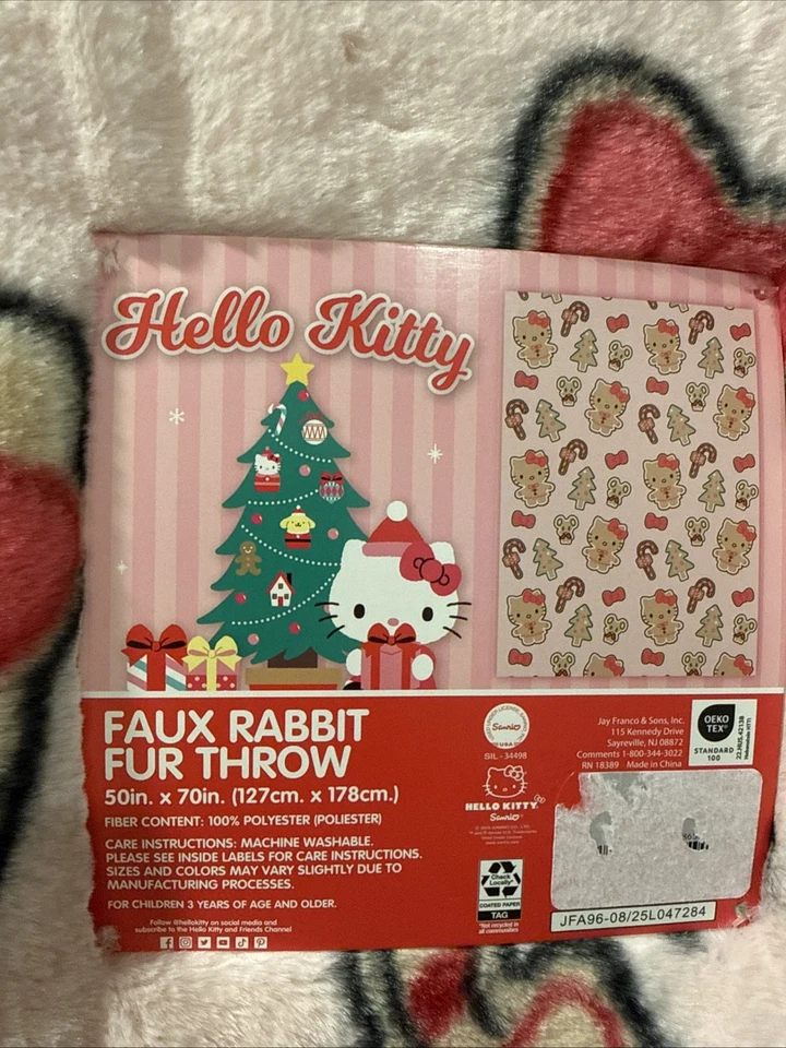 Hello Kitty Gingerbread Cookie Plush Throw FREE SHIPPING 50x70 BLANKET VIRAL - Image 4 of 4
