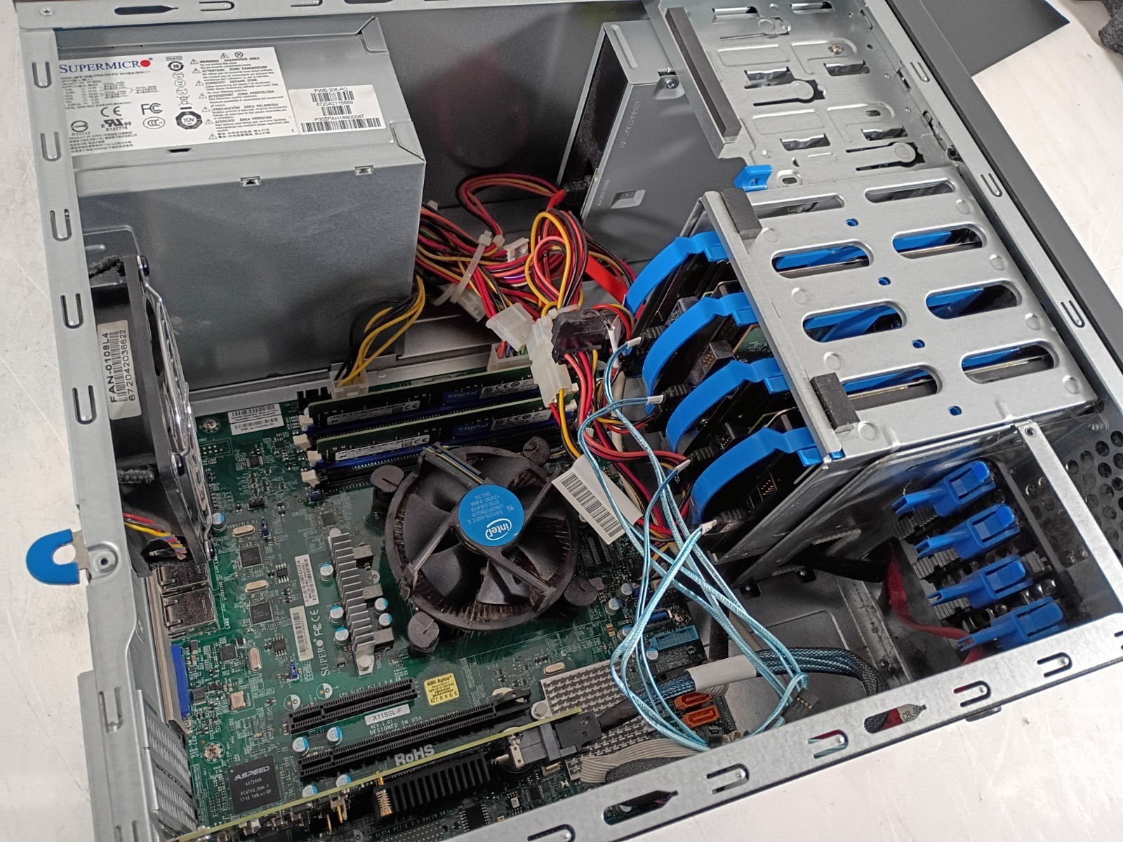 Windows Supermicro cse-731 Server 2016 Standard 2x 1tb 2x 500gb 2x16gb RAM