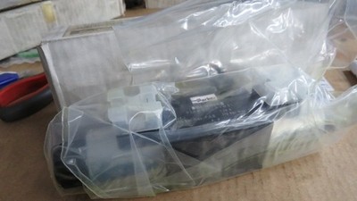 PARKER Magnetventil Ventil  Wegeventil D1VW001CNJW91   24V       #HA40-6#