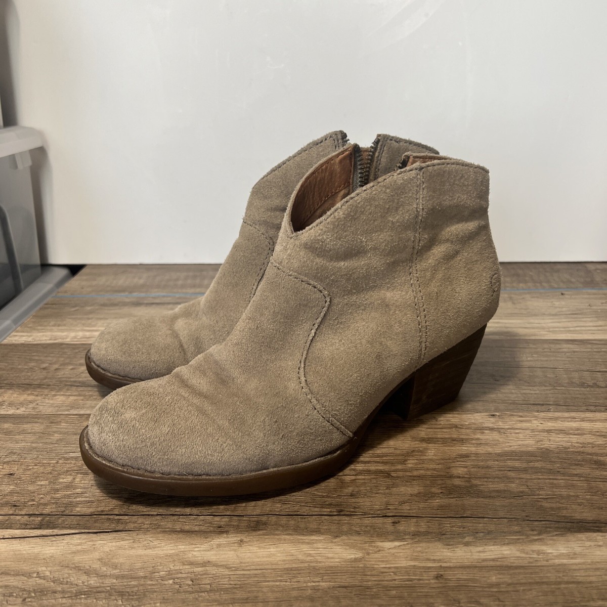 Born Michel Ankle Boot Bootie Women size 8 Suede | eBay