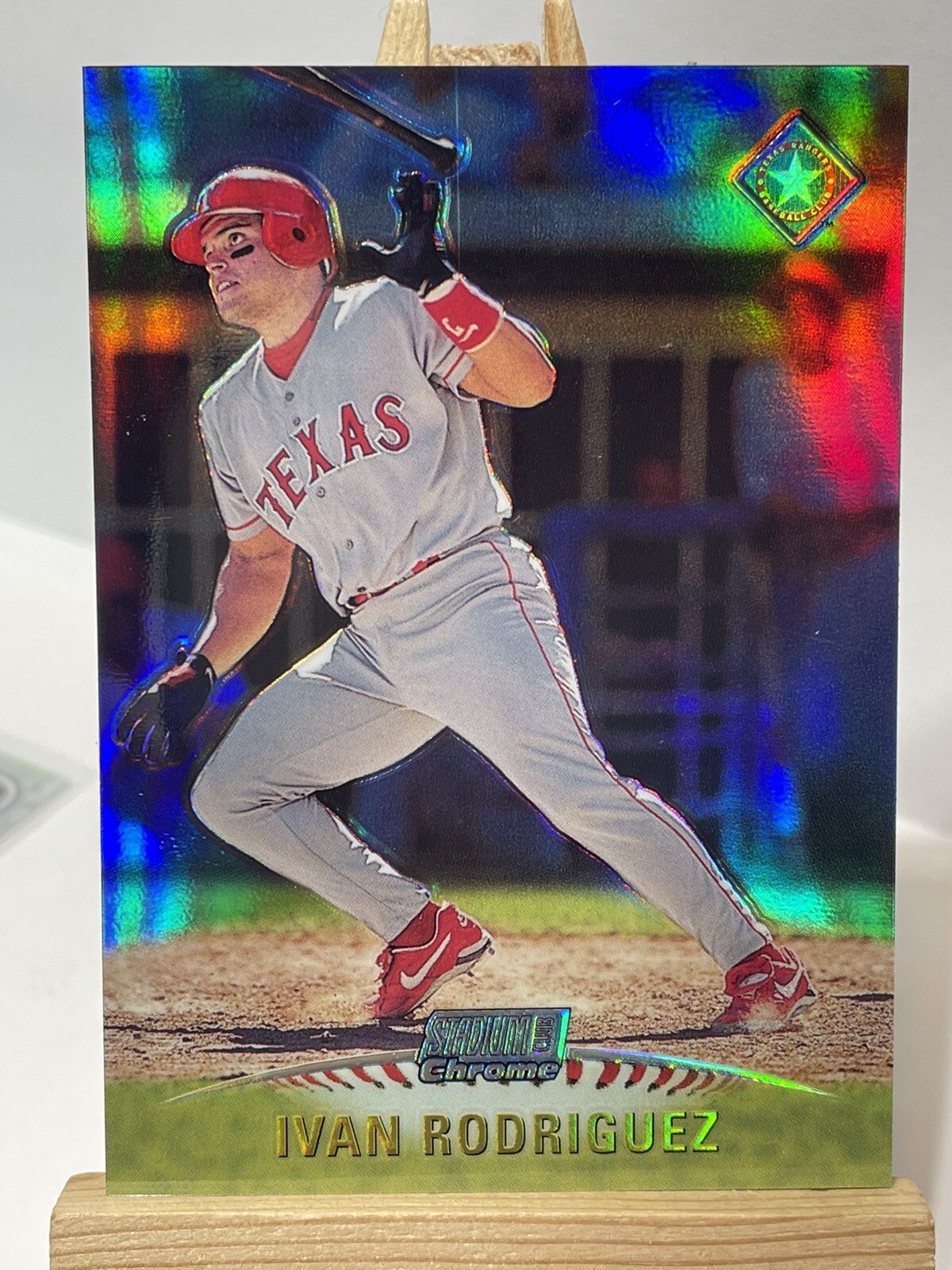 1999 Topps Stadium Club Chrome Refractors Ivan Rodriguez #SCC4 HOF