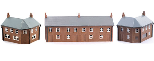 Kestrel KD2001 Town Set Plastic Kit N Gauge