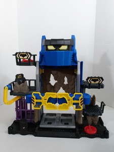 robo batcave playset