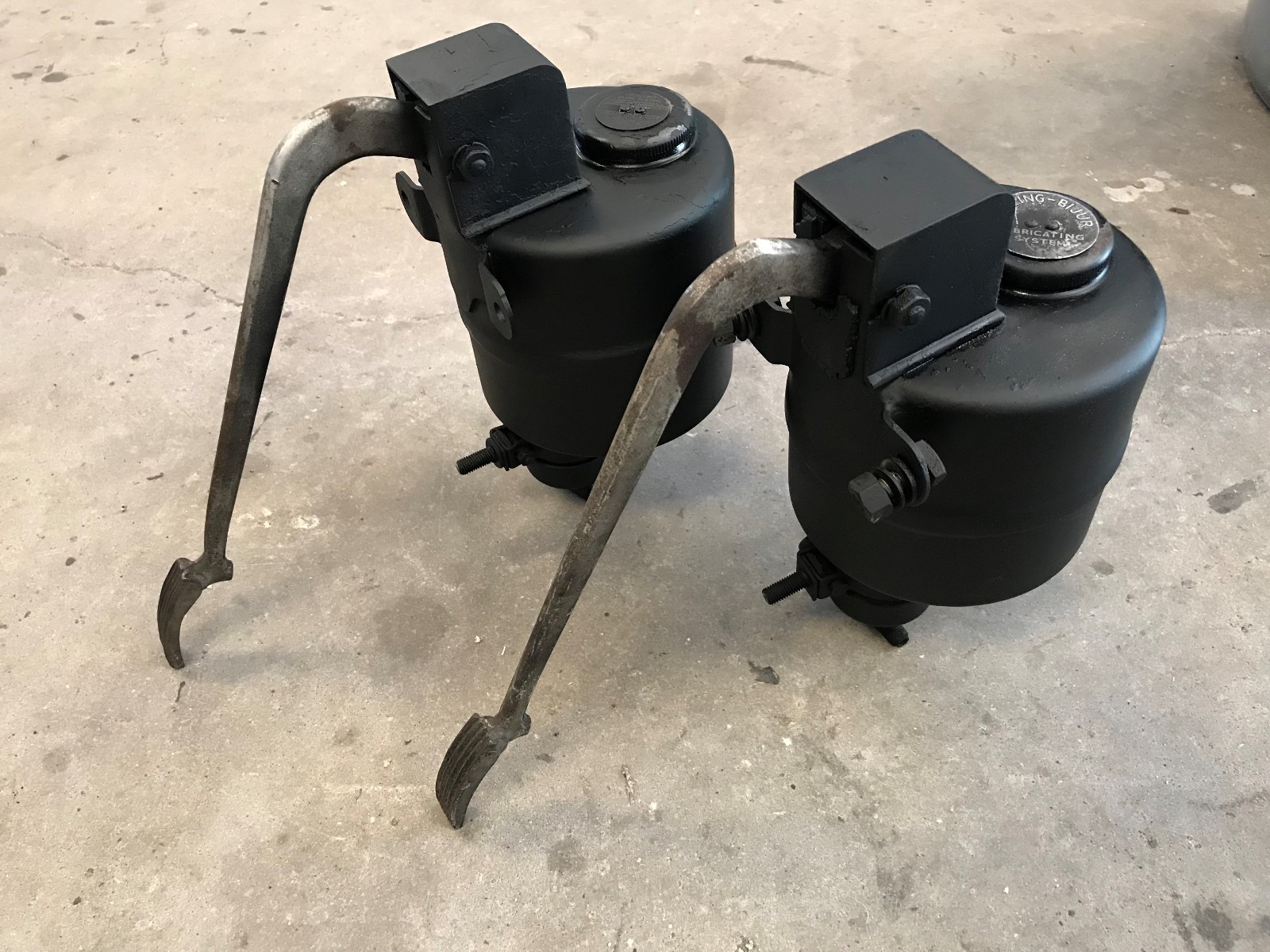ROLLS ROYCE CLOUD 1/ BENTLEY S1 Foot Pedal Oiler (Suspension Pump Oiler)