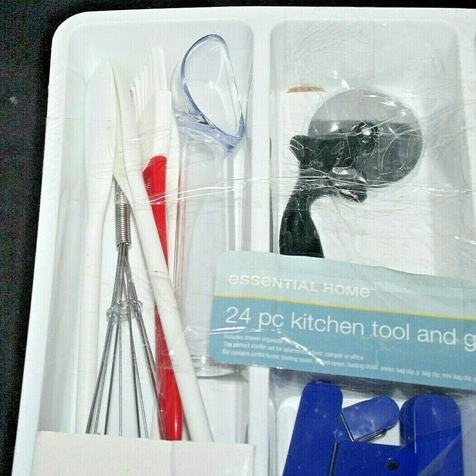 Essential Home Kitchen Tool & Gadget Set   **15 PIECE SET ONLY** - Image 3 of 4