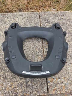 Givi M5 Base Plate For Mounting Givi Monokey Top Box