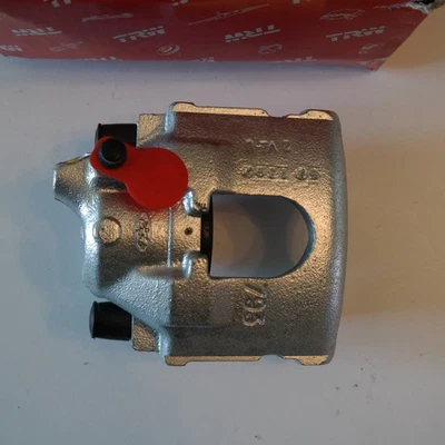 Ford Fiesta etrier frein TRW BHW279E 1007818 1121381 1138601 sans consigne - Photo 1/4