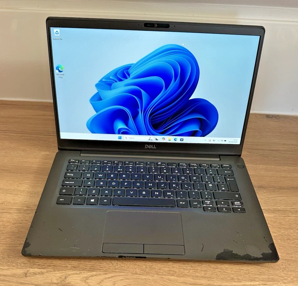 Dell Latitude 7300 · i7-8665U · 16GB · 128GB, photo 2 of 5